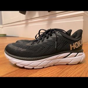 Hoka One One Clifton 7